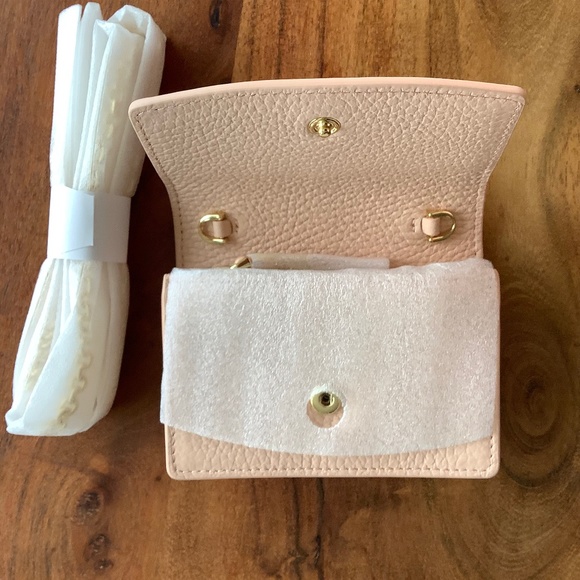 NWT Cafuné double-C cardholder with chain in blush - Picture 5 of 7